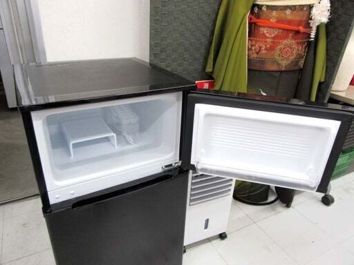 ♢comfee ノンフロン冷凍冷蔵庫【2024年製】RCT90BL