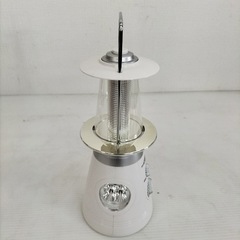 直接引き取り5%OFF　インボイス登録店 ランタン LEDランタン AM/FMラジオ付 電池式 軽量 携帯型 防災 停電 キャンプ バーベキュー 未使用 保管品 703183の画像