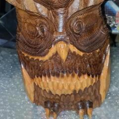 出来の良い　🦉　フクロウ　木彫り　縁起物　　置物