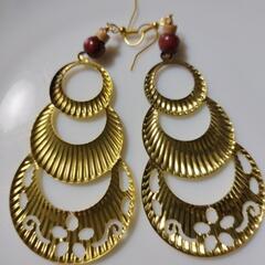 訳あり変色ピアスの画像