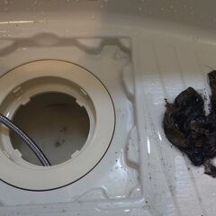 ★住居の排水管を、高圧洗浄でスッキリ綺麗に致します！ − 福岡県