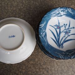 食器の画像