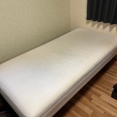 シングルベッドの画像