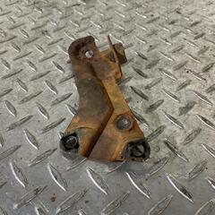 YAMAHA タウンメイト センタースタンド ブラケット ヤマハ [M-250609-56]の画像