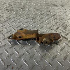 YAMAHA タウンメイト センタースタンド ブラケット ヤマハ [M-250609-56]の画像