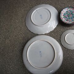 食器の画像