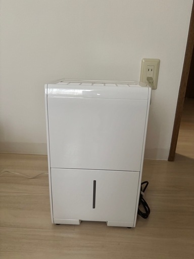 アイリスオーヤマ　除湿機