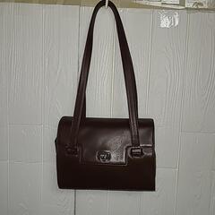 【USED】agnes b.　牛革肩掛けハンドバッグ シンプルデザイン