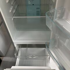 168L Panasonic 冷凍冷蔵庫 シルバー 容量大きめ 配送無料♬霜が付かない冷蔵庫♬日時指定可能♡の画像