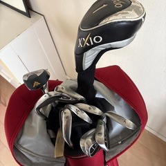 NIKEのゴルフセットの画像