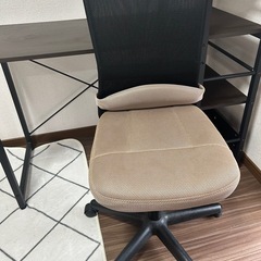 机と高さ調整可いす、組合せの画像
