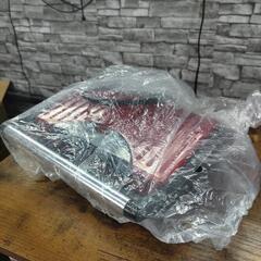 早いもの勝ち2つセット「中古品」パニーニメーカーD&S Panini Maker DS-7963「中古品」山善の小型炊飯器 0.5~1.5合マイコン式 ブラック YJE-M150(B)の画像