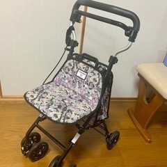 折りたたみシルバーカー