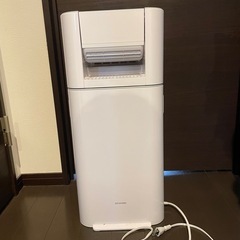 アイリスオーヤマ　除湿機　衣類乾燥　