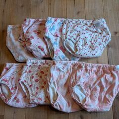 トレーニングパンツ8枚　95サイズ　吊り式　6層　乾きやすい