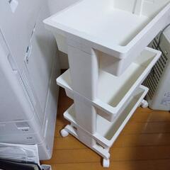 USED3段ワゴンの画像