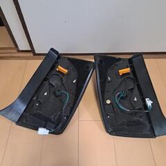 30プリウススモークLEDテールランプの画像
