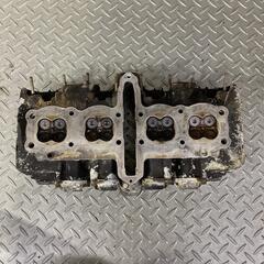 HONDA CBX400F シリンダーヘッド ホンダ [M-250609-68]の画像