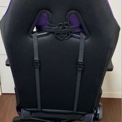 ゲーミングチェアの画像