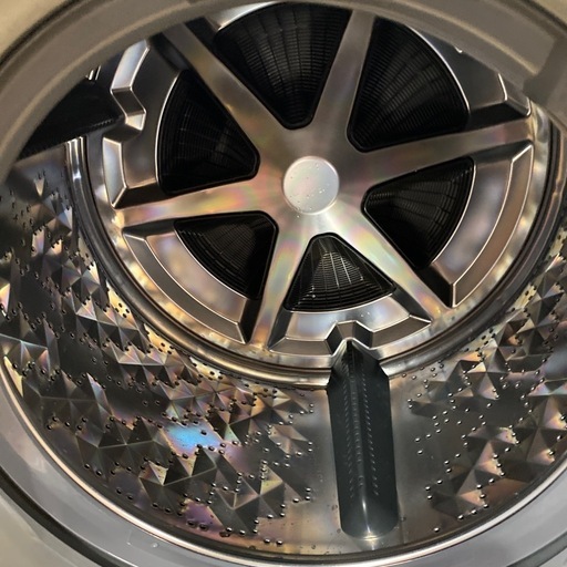 6/20値下げしました！?クリスタルホワイト?パナソニックPanasonic 11kg/6kgドラム式洗濯乾燥機 2019年製 NA-