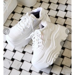 未使用　厚底スニーカーの画像
