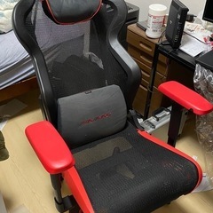 ゲーミングチェア