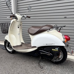 4090.お洒落可愛い　スクーピー　社外マフラー、ホイールカバー　バッテリー新品　千葉県柏市　即日配送、自走引き取りも可能の画像