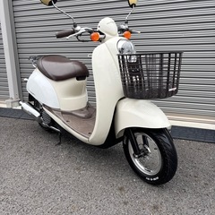 4090.お洒落可愛い　スクーピー　社外マフラー、ホイールカバー　バッテリー新品　千葉県柏市　即日配送、自走引き取りも可能の画像