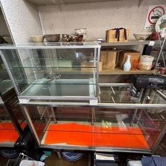 ガラス　ショーケース　2個セット