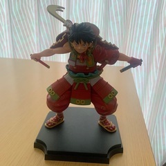 ONE PIECE  ルフィーのフィギュア