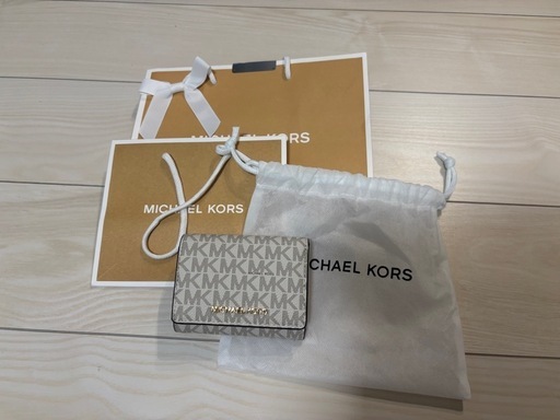 【ほぼ未使用✨】マイケルコース 財布 がま口