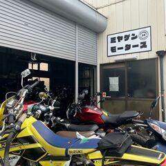 マジェスティＳ　ＳＧ５２Ｊ　２０１８年式　リアボックス　グリップ...