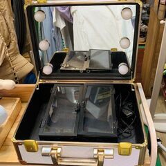 ✨🔔期間限定・特別価格🔔✨Francfranc フランフラン ハリウッドボックス ライト付きメイクボックス 中古 化粧の画像