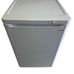 アイリスオーヤマ ノンフロン冷凍庫 IUSD-98-Ｗ  85Ｌ...