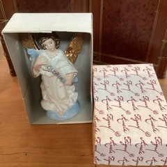 チェコ　aureta figural社　天使の陶器の画像