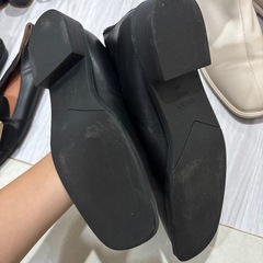 2つ レディース靴の画像