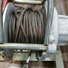 【引取限定】ユニパー スーパータワーR 瓦揚げ機 UP-711Z UP-106R はしご4本 台車付き 100V リモコン2個付き【久留米上津BP店】【中古】の画像