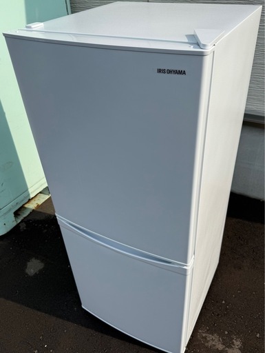 美品★2023年製2ドア冷蔵庫142Lアイリス