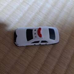 トミカ　パトカー🚓　ソフビ