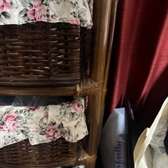 籐のタンスの画像