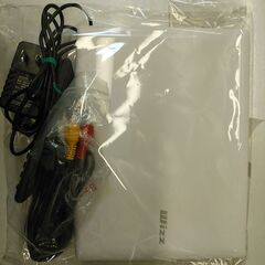 品質保証☆配達有り！3500円(税別）9インチ ポータブルDVD...