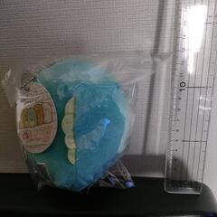 すみっコぐらし　きょうりゅうになりきりボールチェーン付きぬいぐるみの画像