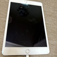 iPad mini 4 シルバー　16Gの画像