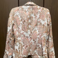 Zara ショルダーパッドブレザーの画像