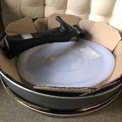 T fal    フライパン　2点