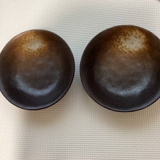 【サイズ交換ＯＫ】 和食器2枚 (Teshi) 六甲の食器《和皿》の中古あげます・譲ります その他