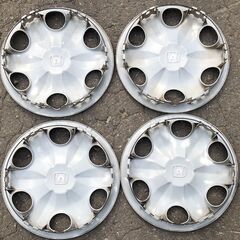 ★HONDA ホンダ フィット GD系 純正 ホイールカバー ホイールキャップ 14インチ 4枚組 自動車部品 札幌発 リサイクルショップ札幌　買取本舗　西野店の画像