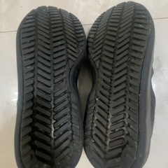 ブラックメッシュスニーカーの画像
