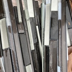 外壁タイル 内装にも 大量！ 1箱100円の画像