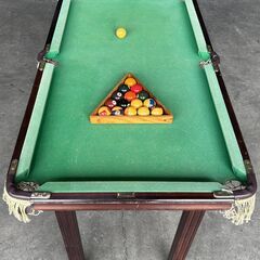 中古品　ミニビリヤード台　組み立て式           M